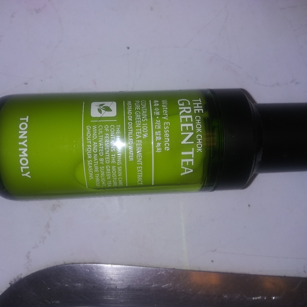 Tonymoly. Greentea watery essance